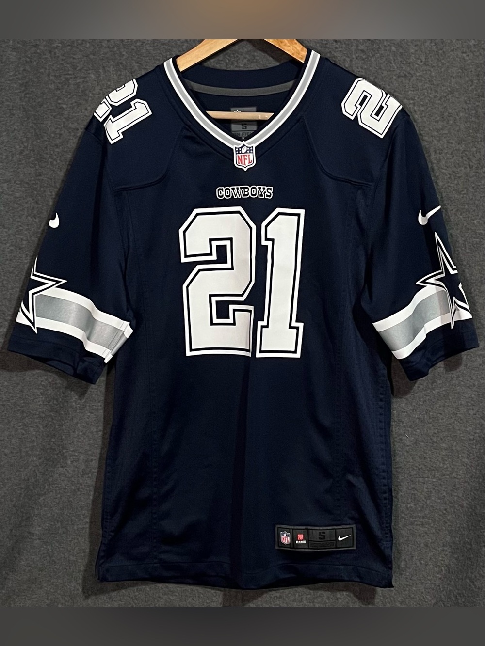 Nike On Field Dallas Cowboys Eziekel Elliot #21 Jersey Men’s Small C00137